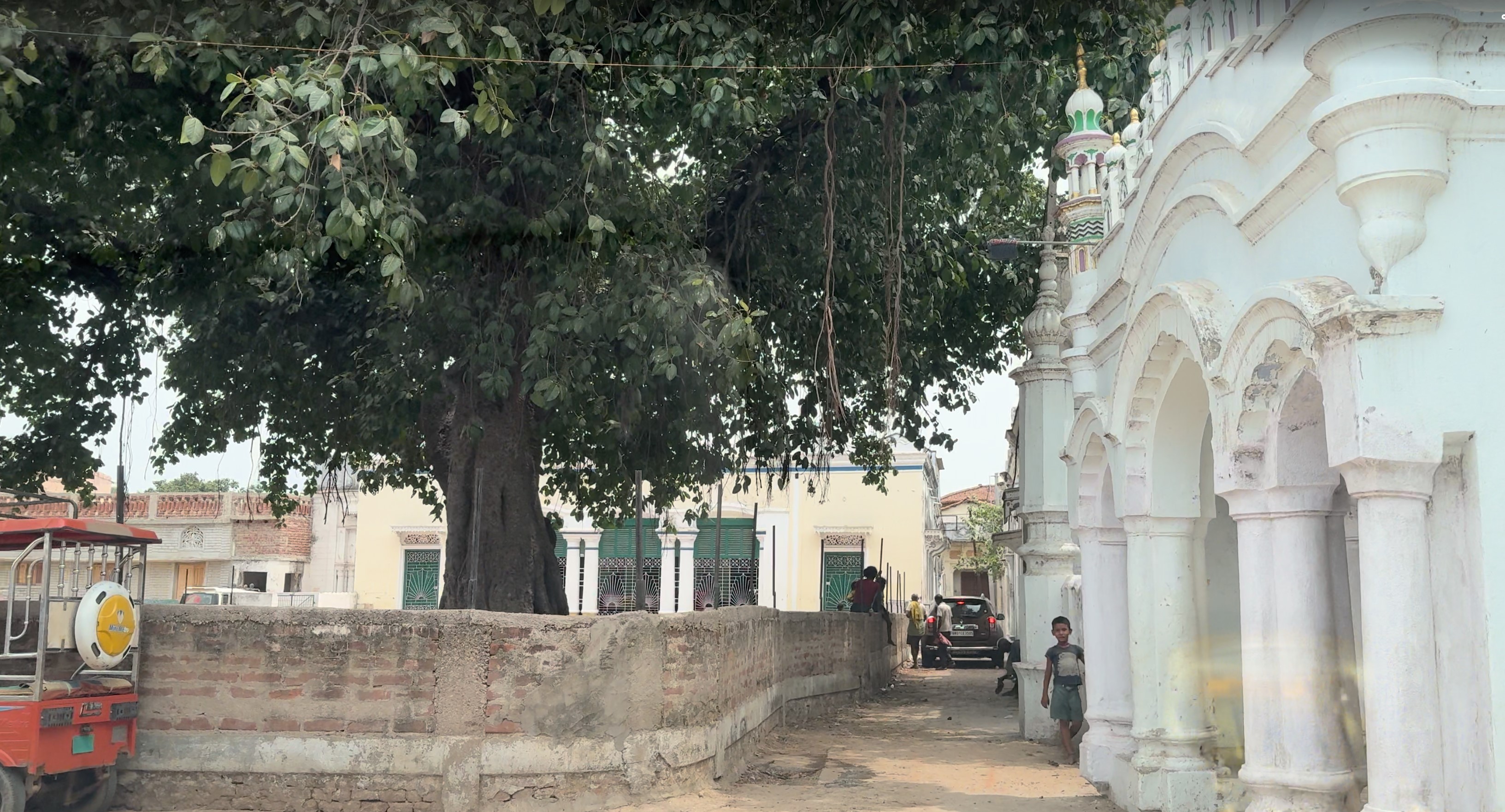 Bazidpur mosque entrance